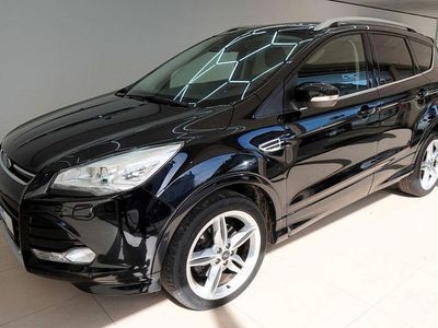 Gebraucht Ford Kuga Individual 179 PS (131 kW) 2016 Schwarz SUV