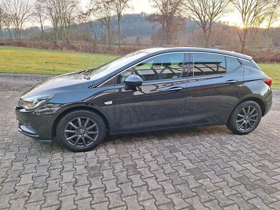 Gebraucht Opel Astra 110 PS (80 kW) 2016 Schwarz Limousine