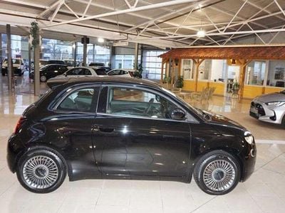 Gebraucht Fiat 500e Icon 69 kW (95 PS) 2022 Schwarz Limousine