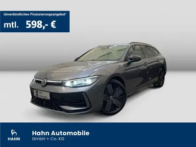 Gebraucht VW Passat R-line 193 PS (141 kW) 2025 Grau Kombi