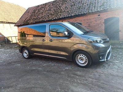 Gebraucht Toyota Proace Executive 177 PS (130 kW) 2019 Grau Van / Kleinbus