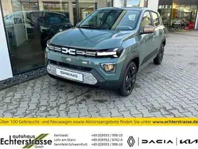 Second-hand Dacia Spring Extreme 47 kW (65 CP) 2024 Verde Hatchback