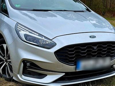 Gebraucht Ford S-MAX ST-Line 190 PS (139 kW) 2019 Silber Van / Kleinbus