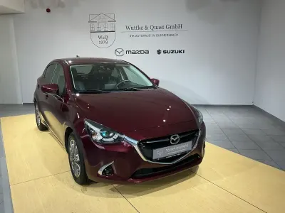 Gebraucht Mazda 2 Kizoku Intense 116 PS (85 kW) 2017 Rot Limousine
