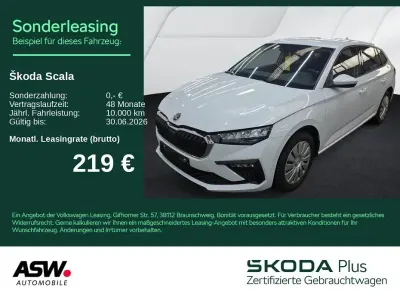 Gebraucht Skoda Scala Essence 116 PS (85 kW) 2025 Moonweiss metallic Kleinwagen