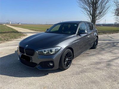 Gebraucht BMW 120 M Sport 184 PS (135 kW) 2018 Grau Kleinwagen