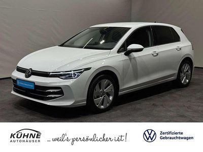 Weiß Gebraucht 2024 VW Golf Style Limousine | 29.690 € (Fairer Preis)