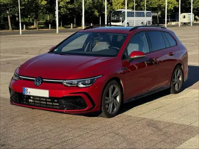 Gebraucht VW Golf VIII R-line 150 PS (110 kW) 2023 Rot Kombi