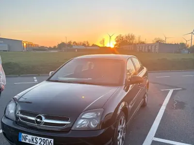 Gebraucht Opel Vectra 147 PS (108 kW) 2004 Schwarz Limousine