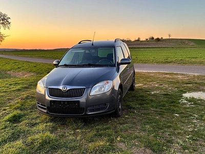 Gebraucht Skoda Roomster Plus Edition 86 PS (63 kW) 2008 Grau Van / Kleinbus