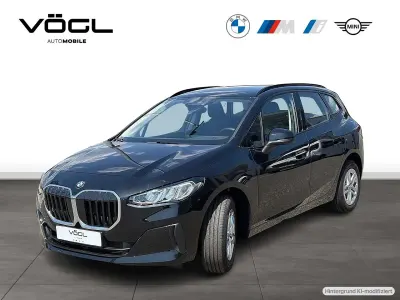 Neu BMW 218 Active Tourer 136 PS (100 kW) 2026 Saphirschwarz Van / Kleinbus