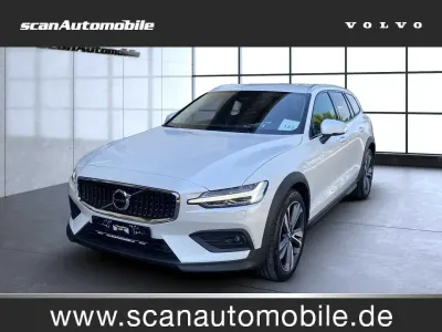 Gebraucht Volvo V60 CC 145 PS (106 kW) 2024 Kombi