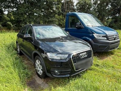 Schwarz Gebraucht 2012 Audi Q3 SUV | 11.500 €
