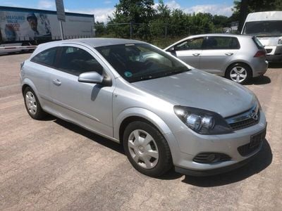 Opel Astra GTC