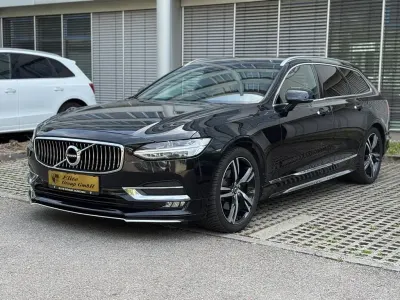 Gebraucht Volvo V90 Inscription 190 PS (139 kW) 2020 Onyx black Kombi