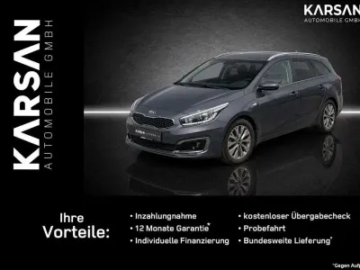 Second-hand Kia Ceed Sportswagon Attract 99 CP (72 kW) 2018 Albastru Break
