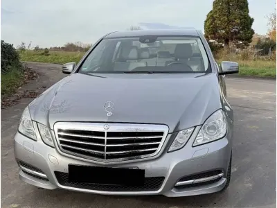 Gebraucht Mercedes E350 Avantgarde 231 PS (169 kW) 2010 Grau Limousine
