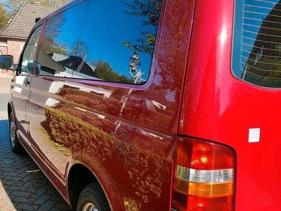 Usata VW Caravelle 2006 Rosso Furgone