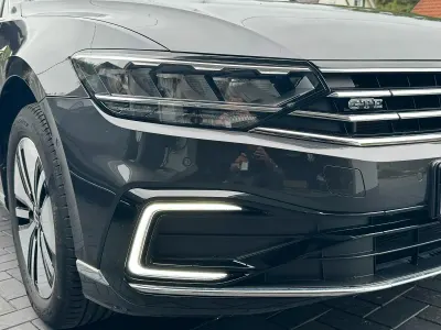 Gebraucht VW Passat GTE 218 PS (160 kW) 2020 Grau Kombi