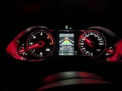 Gebraucht Audi A4 Ambiente 177 PS (130 kW) 2012 Braun Kombi