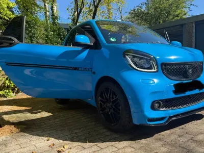 Begagnad Smart ForTwo Cabrio Brabus Xclusive 109 HK (80 kW) 2017 Blå Cab