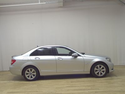 Mercedes C220