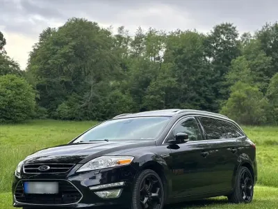 Gebraucht Ford Mondeo Titanium 200 PS (147 kW) 2012 Schwarz Kombi