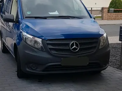 Gebraucht Mercedes Vito 114 PS (83 kW) 2016 Blau Van