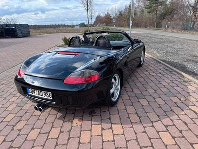 Second-hand Porsche 986 Boxster 204 CP (150 kW) 1997 Negru Cabrio