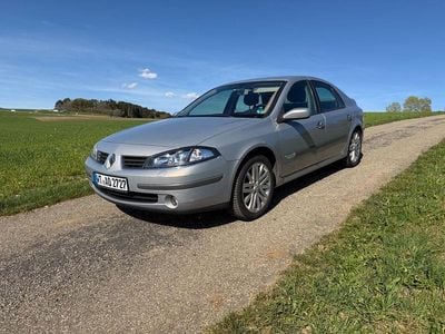 Gebraucht Renault Laguna II Dynamique 135 PS (99 kW) 2006 Silber Limousine
