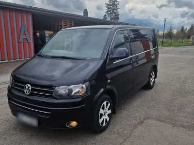 Używany VW Caravelle 175 KM (128 kW) 2009 Czarny Van