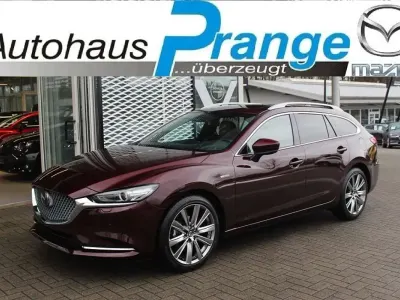 Gebraucht Mazda 6 20th Anniversary 194 PS (142 kW) 2023 Artisan red Kombi