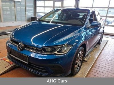 Blau Gebraucht 2022 VW Polo Life Limousine | 13.900 € (Fairer Preis)