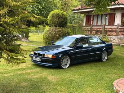 Gebraucht BMW 740L 286 PS (210 kW) 1996 Blau Limousine