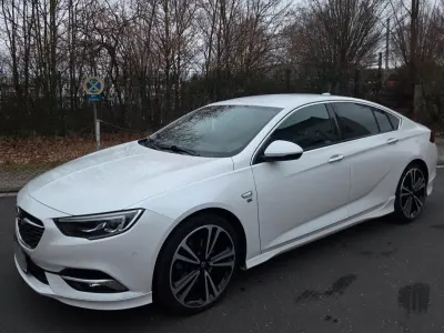 Gebraucht Opel Insignia OPC 170 PS (125 kW) 2018 Weiß Limousine