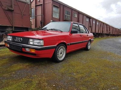 Begagnad Audi Quattro Performance 136 HK (100 kW) 1985 Röd Sportkupé