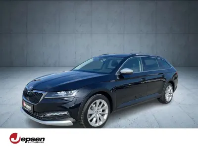 Gebraucht Skoda Superb 200 PS (147 kW) 2022 Blackmagic perleffekt Kombi