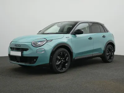 Neu Fiat 600E Sport 114 kW (156 PS) 2026 Mare grün / schwarz SUV