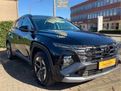 Neu Hyundai Tucson Advanced 160 PS (117 kW) 2025 Abyss black SUV