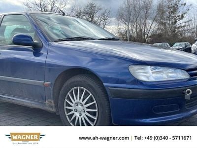 Gebraucht Peugeot 406 110 PS (80 kW) 1996 Farbe china blau/metalliclackierung mit (metallic) Limousine