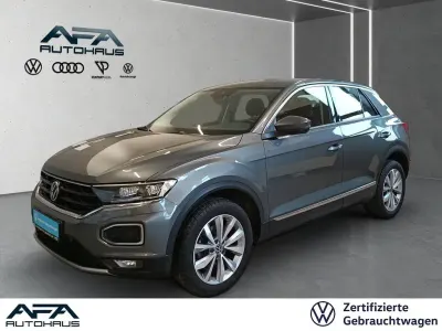 Käytetty VW T-Roc Style 116 HP (85 kW) 2021 Harmaa Katumaasturi