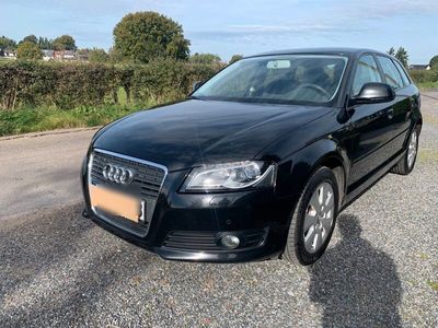 gebraucht Audi A3 Sportback 1.6 Ambiente