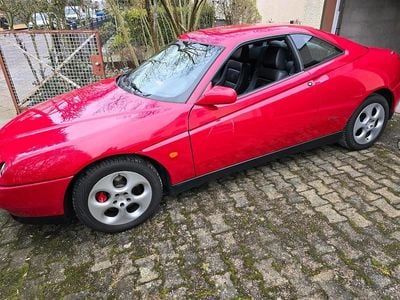 Alfa Romeo GTV