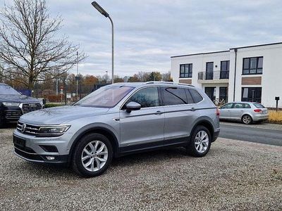 Silber Gebraucht 2020 VW Tiguan Highline SUV | 21.900 € (Fairer Preis)