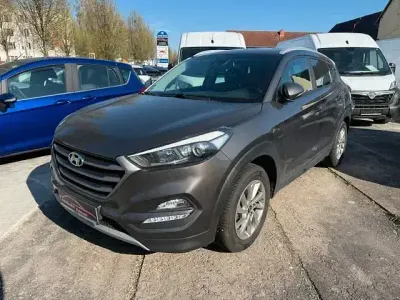 Używany Hyundai Tucson Advantage 177 KM (130 kW) 2017 Szary SUV
