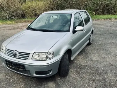 Gebraucht VW Polo 75 PS (55 kW) 2003 Silber Kleinwagen