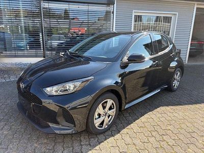 Neu Mazda 2 Exclusive-Line 116 PS (85 kW) 2025 Schwarz Limousine