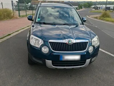 Gebraucht Skoda Yeti 122 PS (89 kW) 2012 Blau SUV