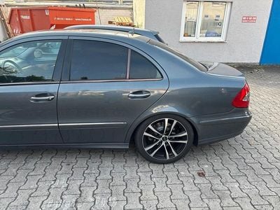 Mercedes E350