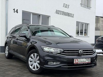 Grau Gebraucht 2022 VW Passat Business Kombi | 16.990 € (Fairer Preis)